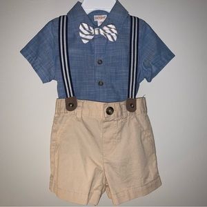 Cat & Jack Baby Boys Three Piece Bow Tie Shorts Suit
Size 12 Months